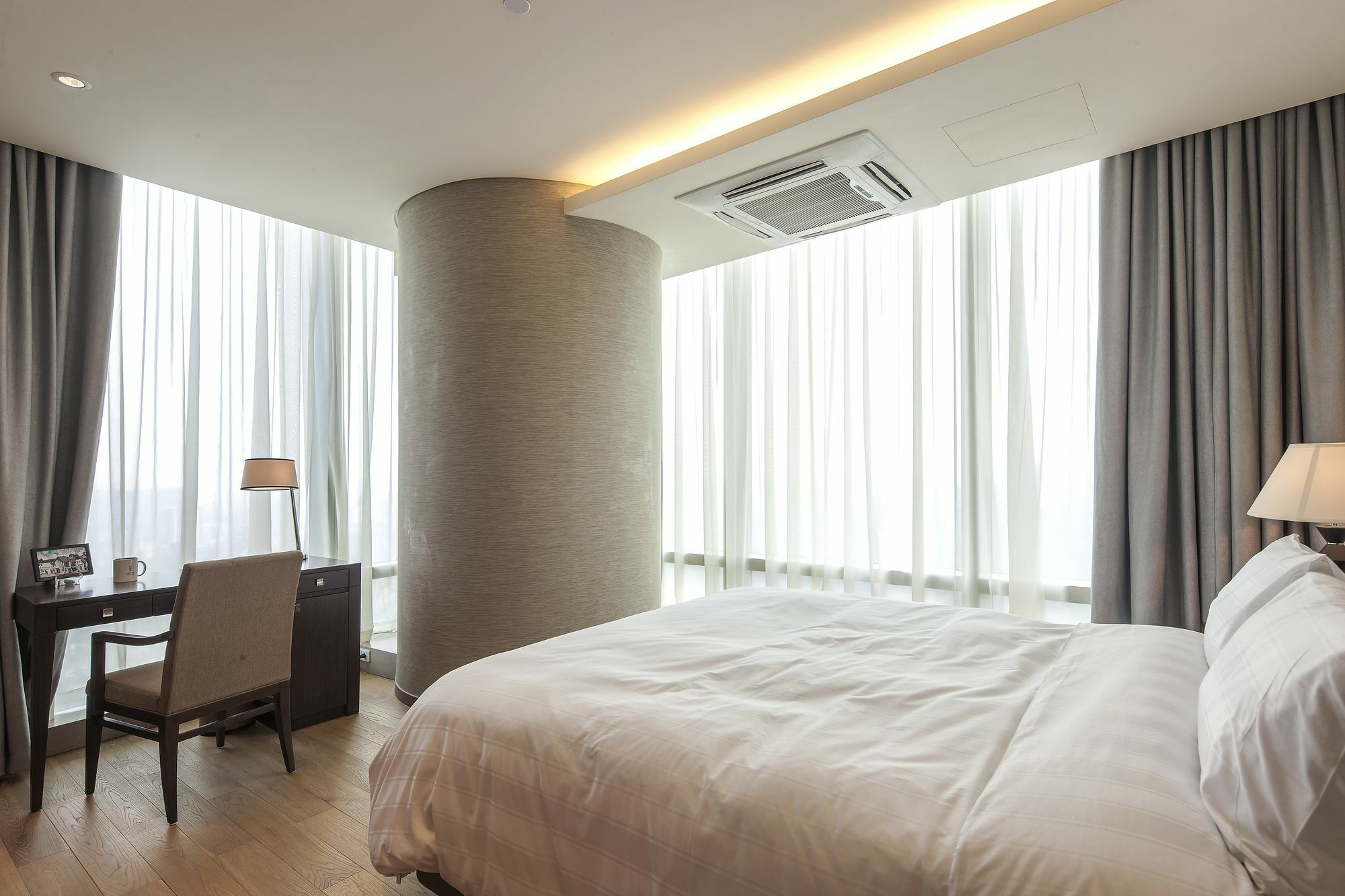 Lotte The Residence Hanoi Buitenkant foto